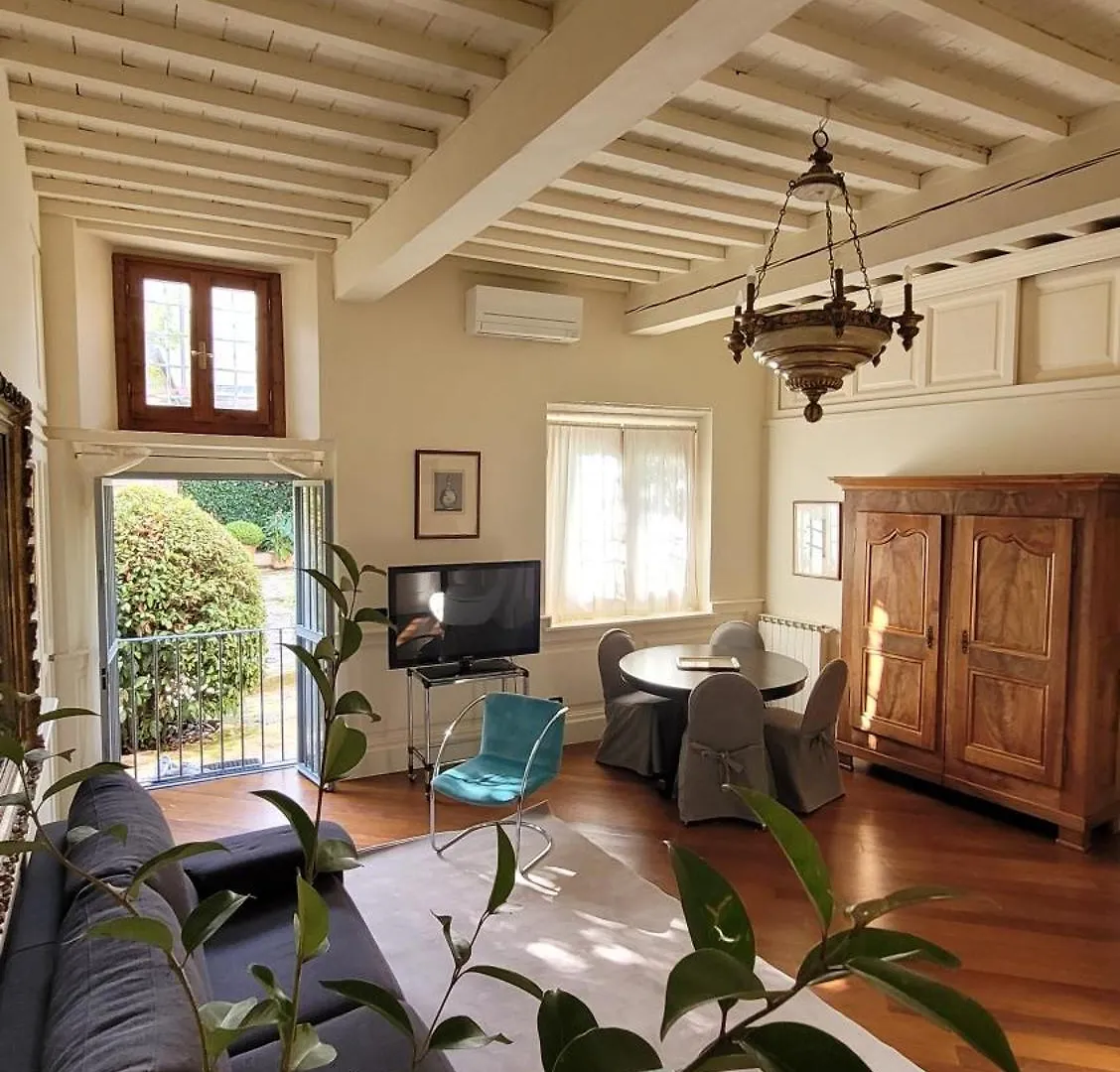 Ghibellina Apartment Florence